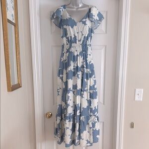 Rachel Zoe Tiered Maxi Dress Medium